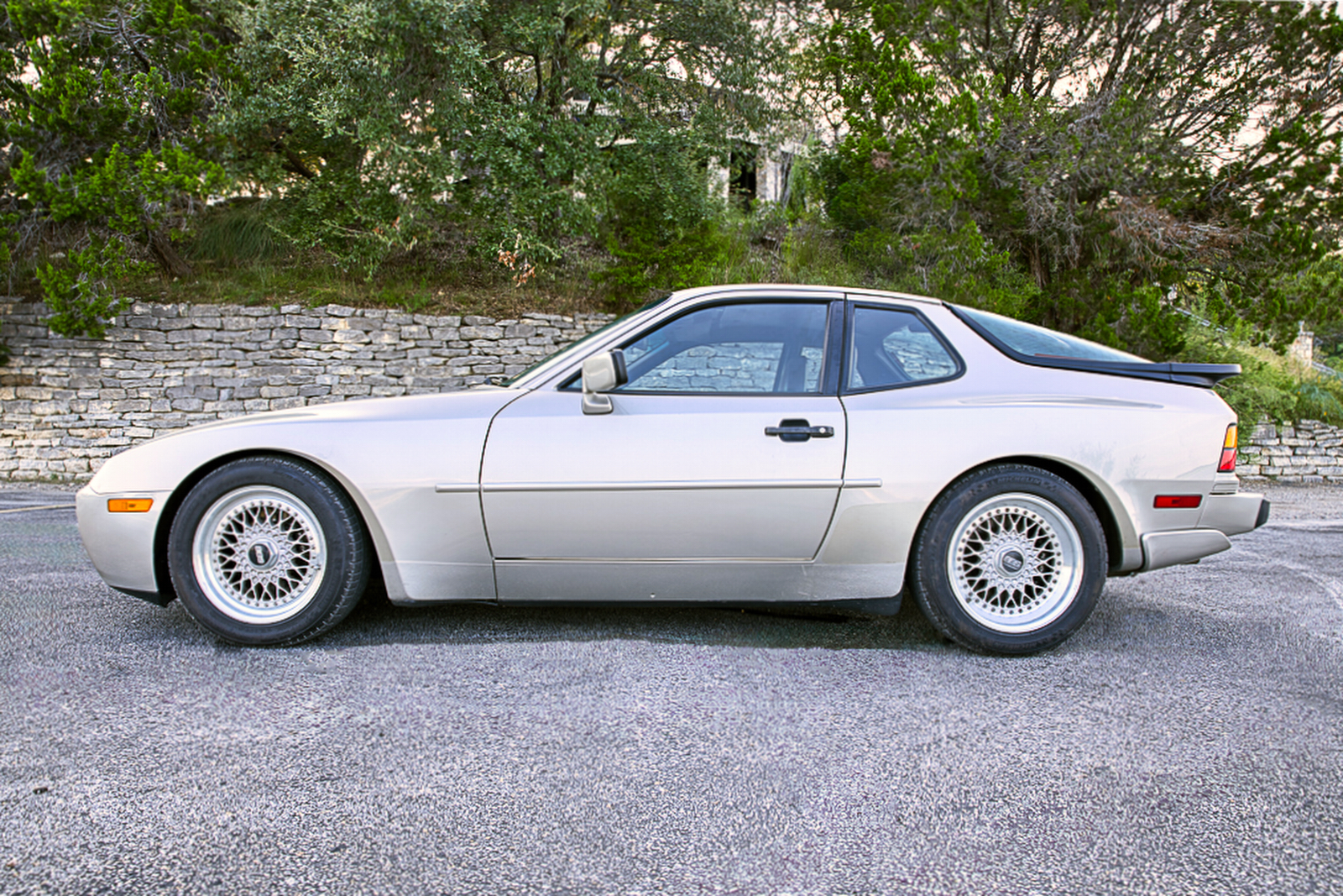 1986 Porsche 944 Turbo